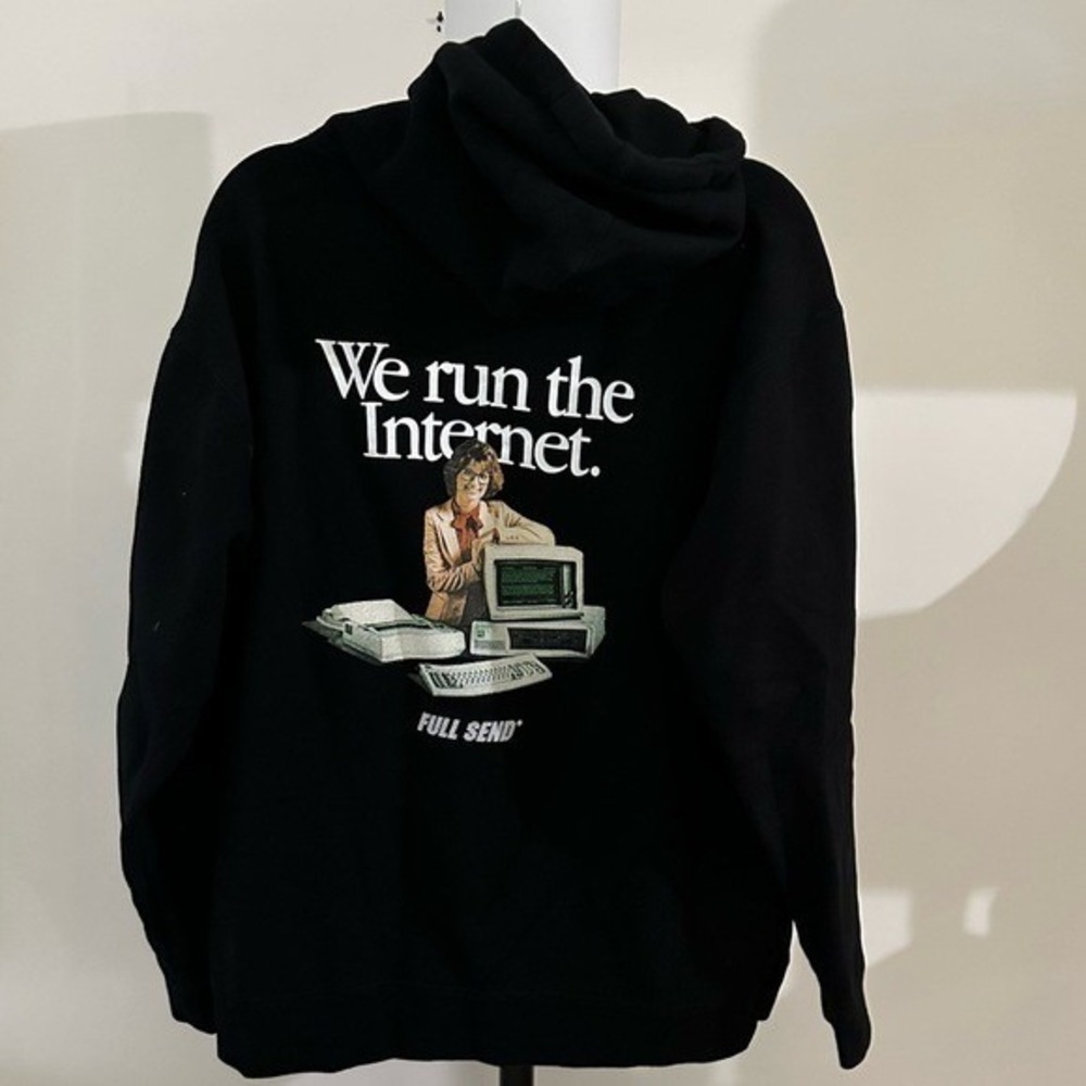 FULL SEND Black Graphic Hoodie We Run the Internet Retro Computer 2023 Sz  Large